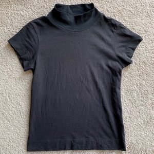 Everlane Short-Sleeve Turtleneck Tee